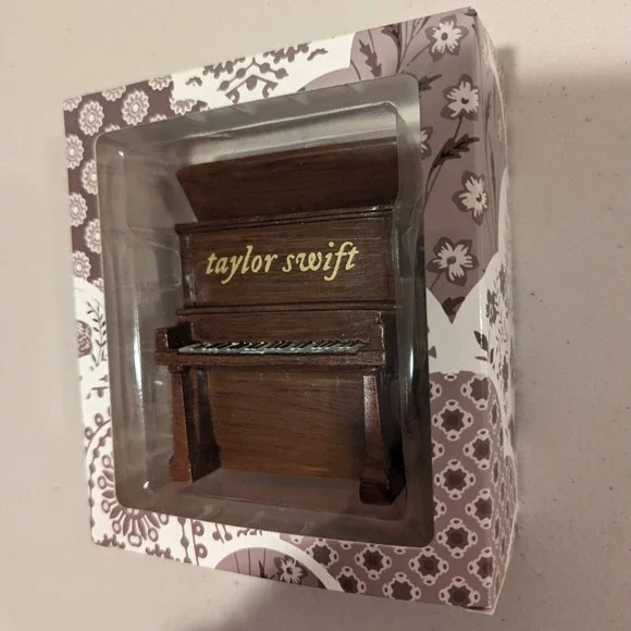 Taylor Swift Ornament Willow Piano Evermore Album Christmas Tree Holiday Present - Picture 2 of 12